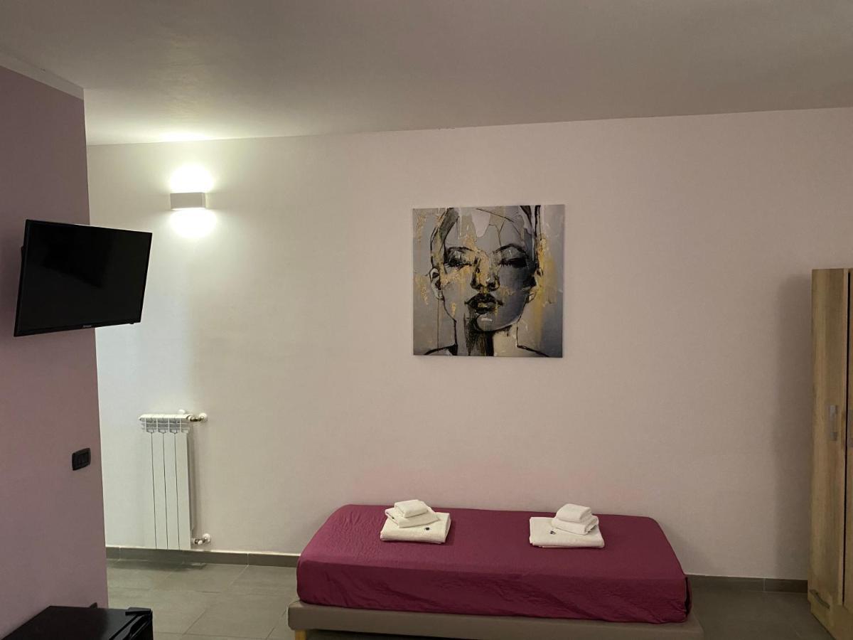 B&B Italia Carmiano  Exteriér fotografie